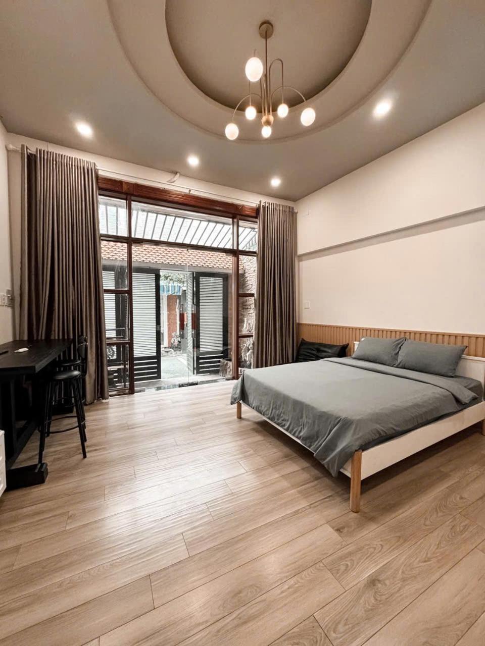 B786 Airport Apartment Хошимин Экстерьер фото